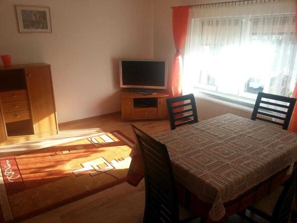 B&B Vis A Vis Zamku Malbork Szoba fotó
